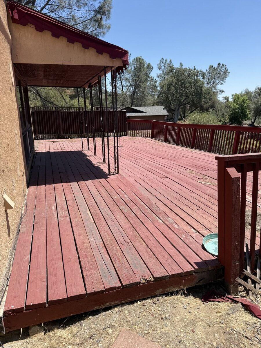 Deck Renovation Before 3